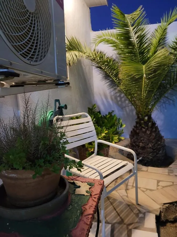Olive'S Apartment Oranjestad